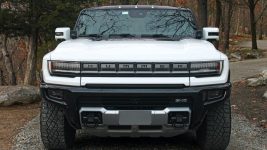 What the electric Hummer’s size and weight means for its efficiency